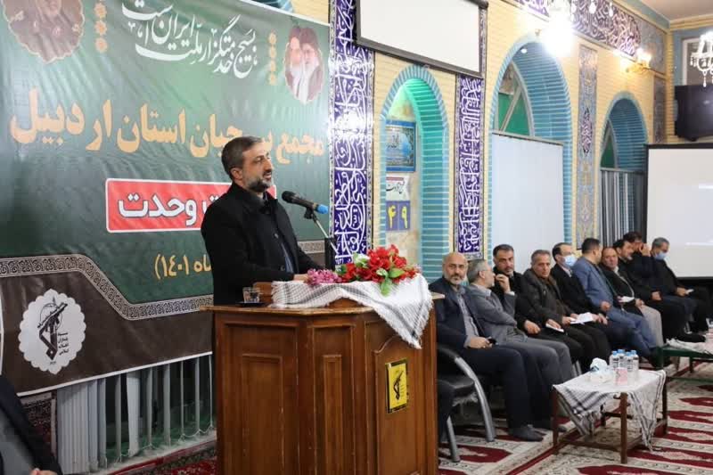 حضور استاندار اردبیل و مدیران کل در جمع اهالی محلات ۱۳گانه جهت بررسی و رفع مشکلات